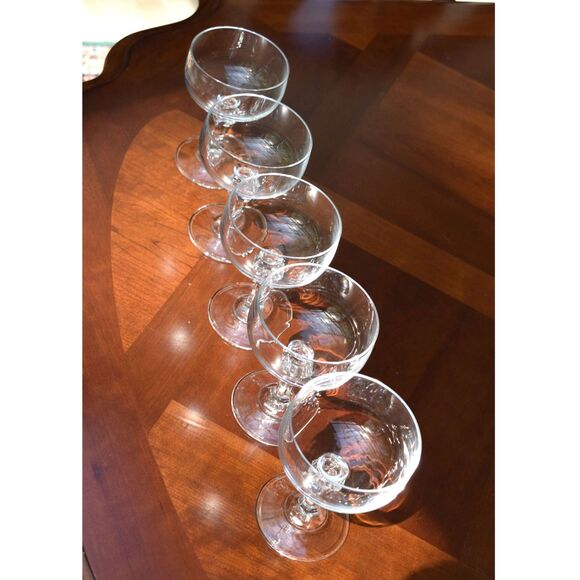 Set of 5 Mid Century Crystal Champagne Coupes - Faceted Stem Cocktail Glasses - Picture 6 of 8